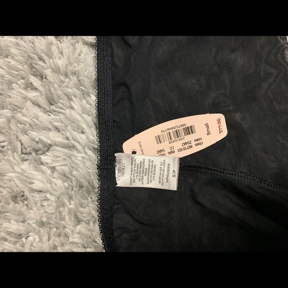 ❌SOLD❌Victoria secret lace panties - Picture 9 of 12